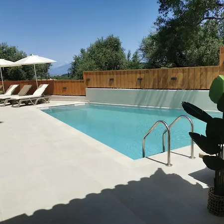 Galadriel With Private Pool & Jacuzzi *