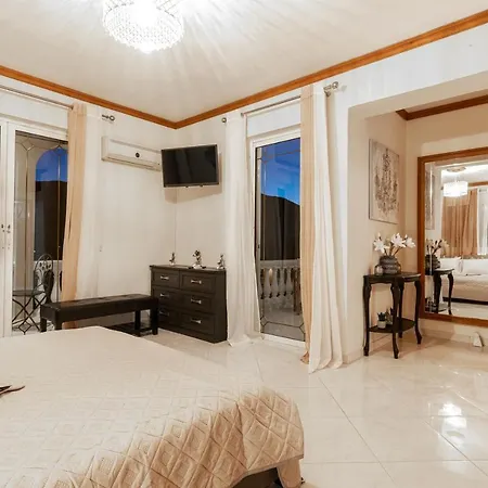 וילה Galadriel With Private Pool & Jacuzzi