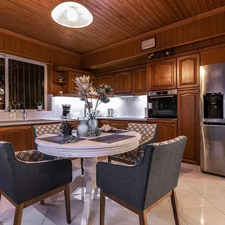 Villa Galadriel With Private Pool & Jacuzzi Kato Yerakarion