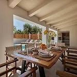 Вилла Galadriel With Private Pool & Jacuzzi *